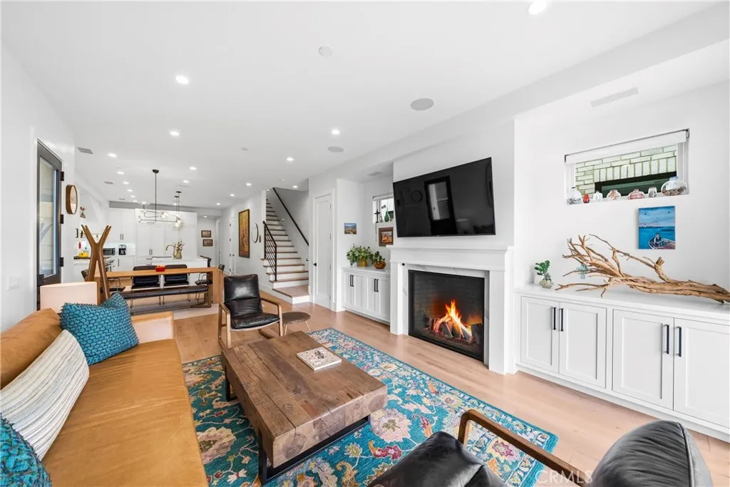 608 13th, Huntington Beach, California 92648 home-pic-8