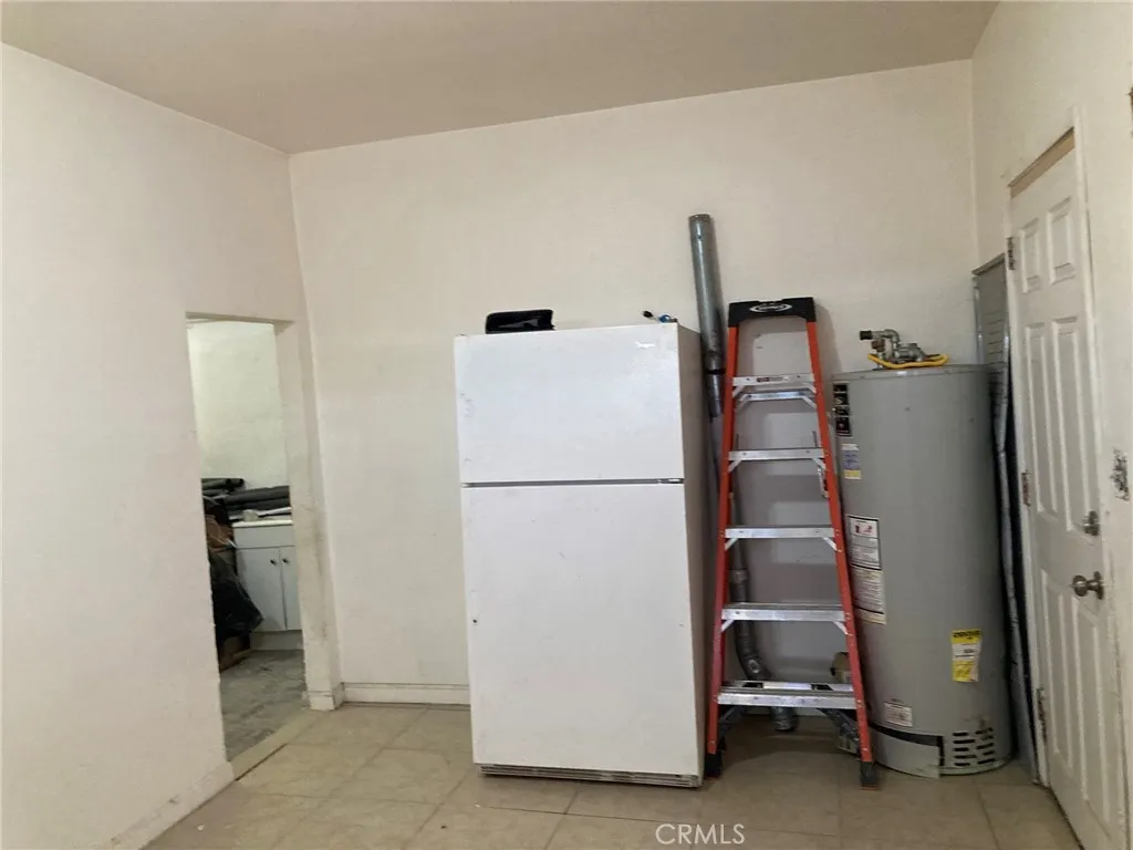 515 Clark, Barstow, California 92311 home-pic-20
