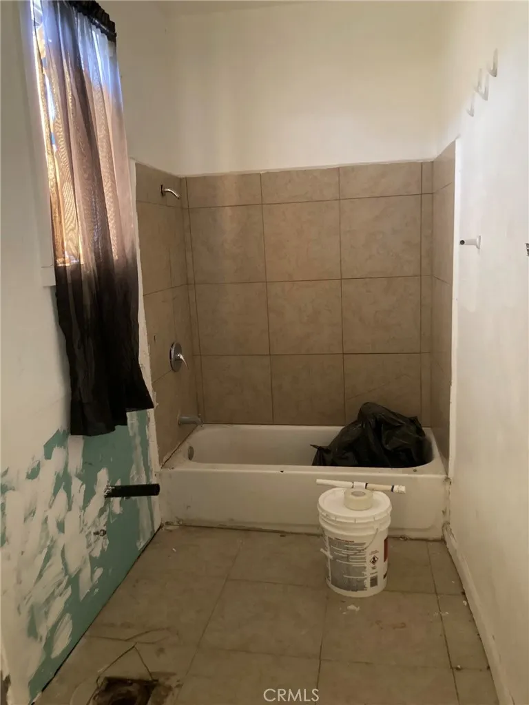 515 Clark, Barstow, California 92311 home-pic-23