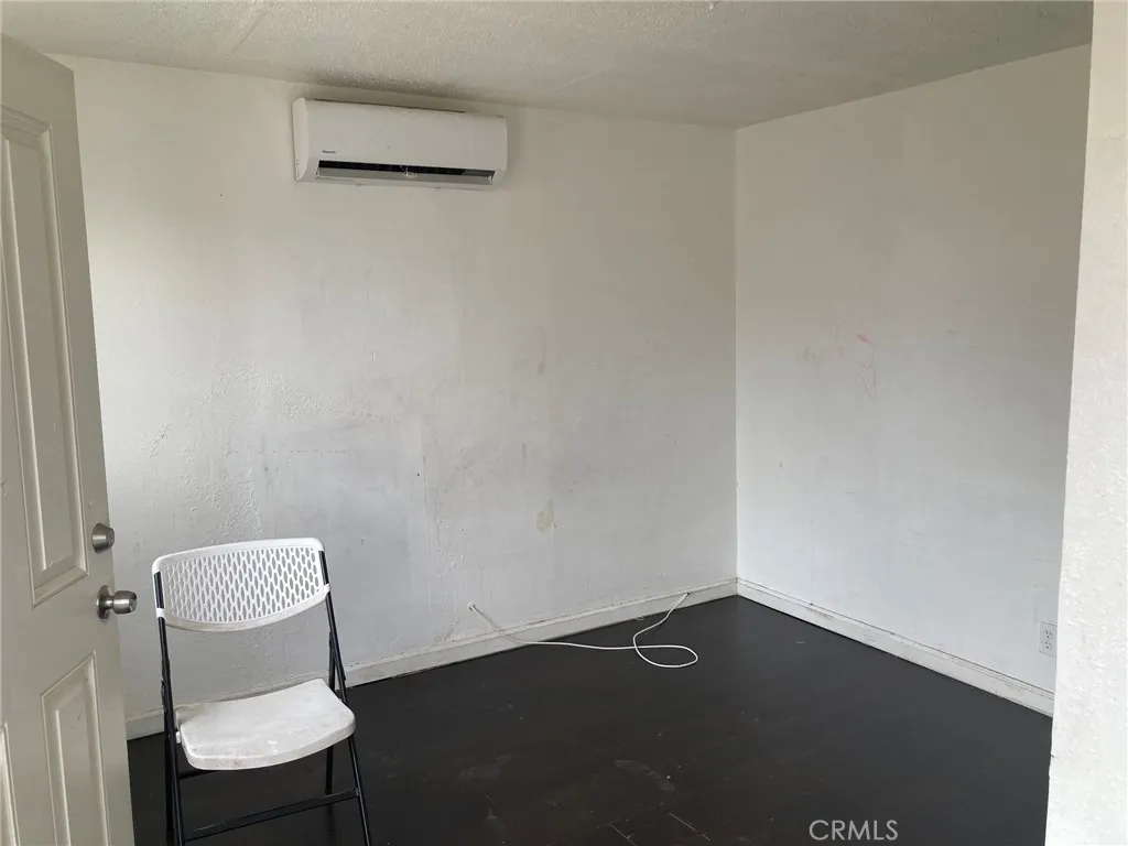 515 Clark, Barstow, California 92311 home-pic-15