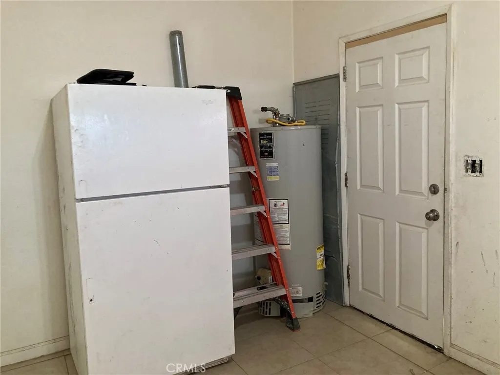 515 Clark, Barstow, California 92311 home-pic-21