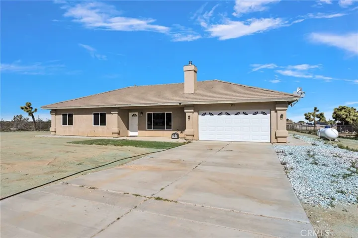 8720 Greasewood Lane, Victorville, California 92392