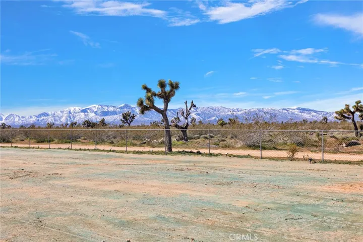 8720 Greasewood Lane, Victorville, California 92392