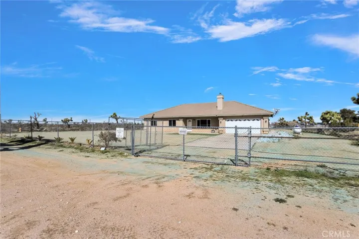 8720 Greasewood Lane, Victorville, California 92392
