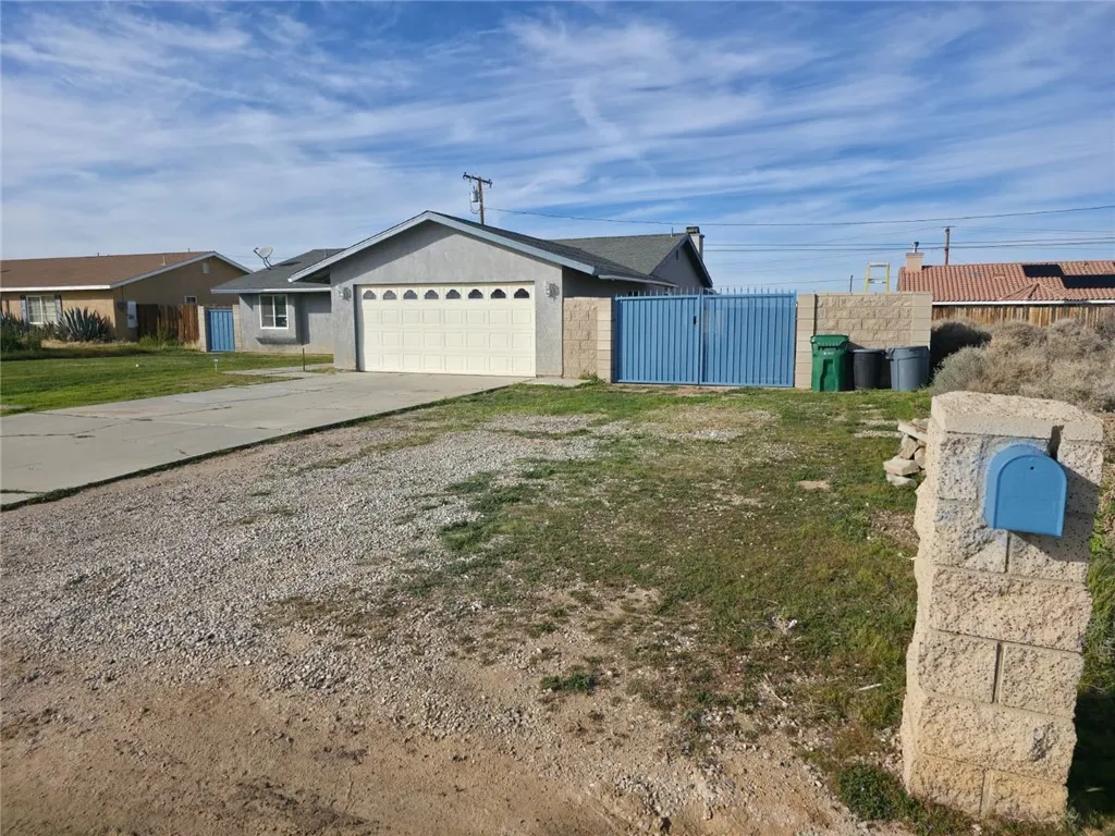 9111 Satinwood Avenue, California City, California 93505 — photo 5