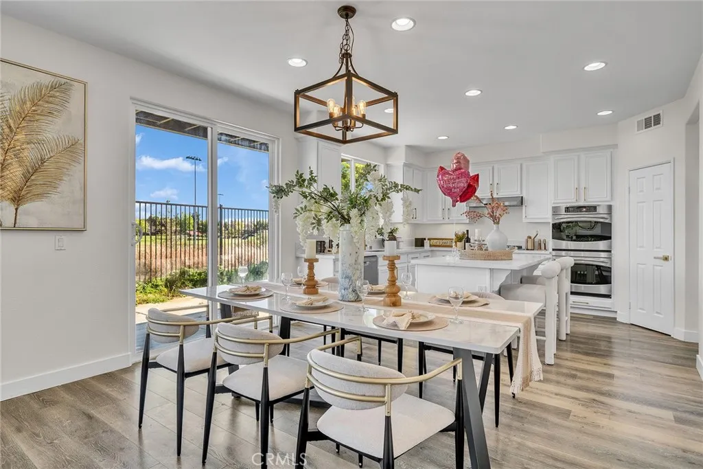 35640 Sainte Foy, Murrieta, California 92563 home-pic-20