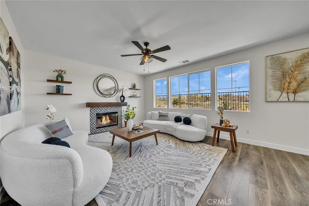 35640 Sainte Foy, Murrieta, California 92563 home-pic-13