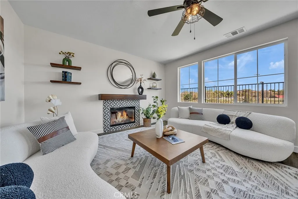 35640 Sainte Foy, Murrieta, California 92563 home-pic-11