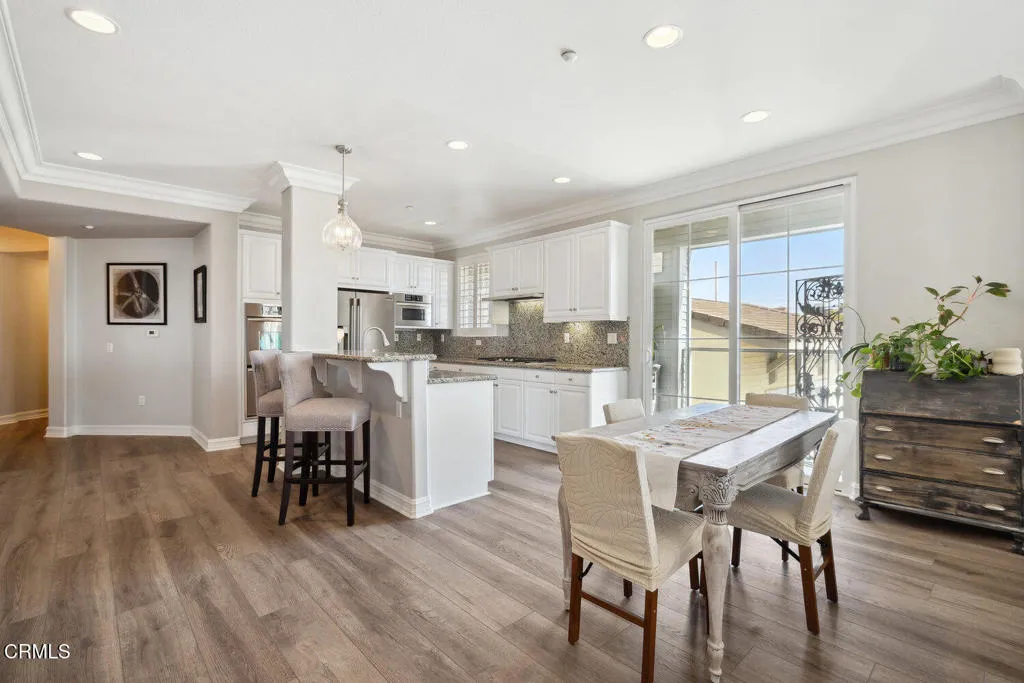 1521 Windshore Way, Oxnard, California 93035 home-pic-11