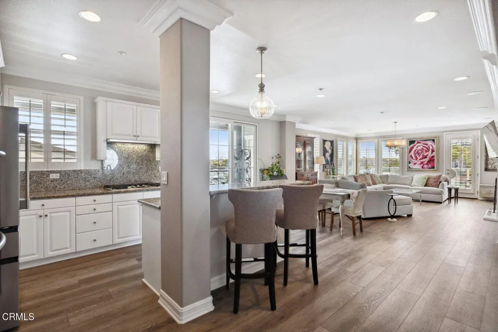 1521 Windshore Way, Oxnard, California 93035 home-pic-8