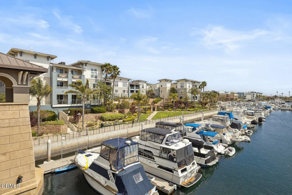 1521 Windshore Way, Oxnard, California 93035 home-pic-29