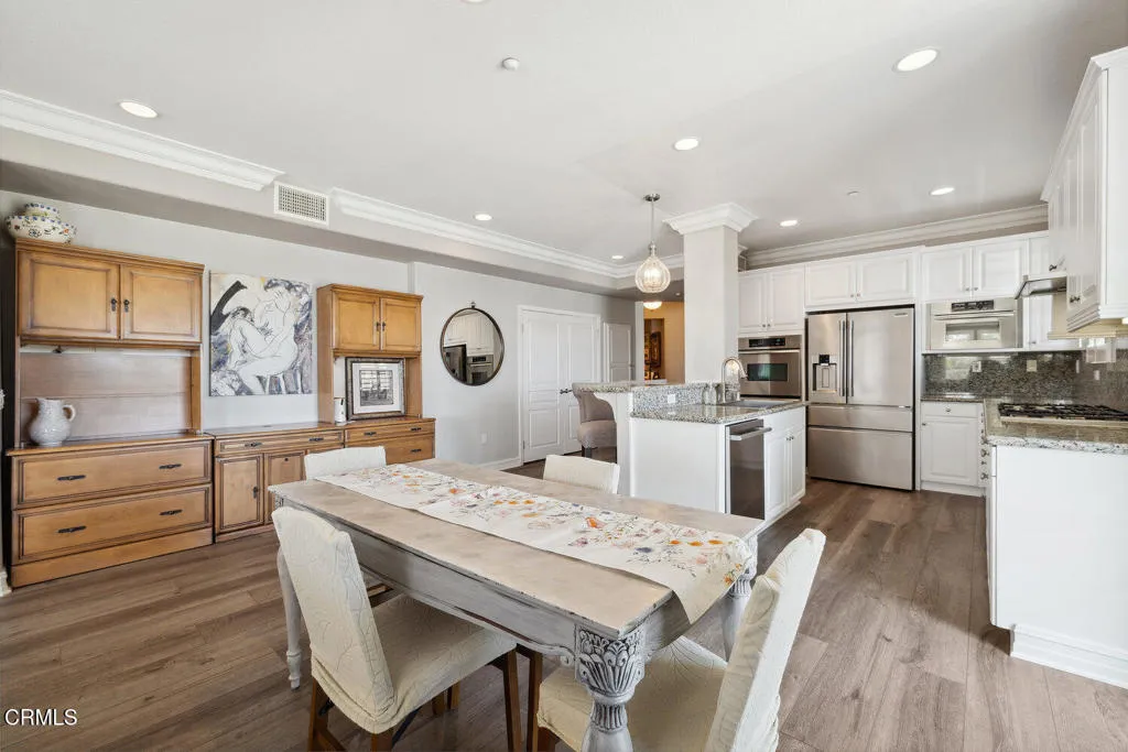 1521 Windshore Way, Oxnard, California 93035 home-pic-10