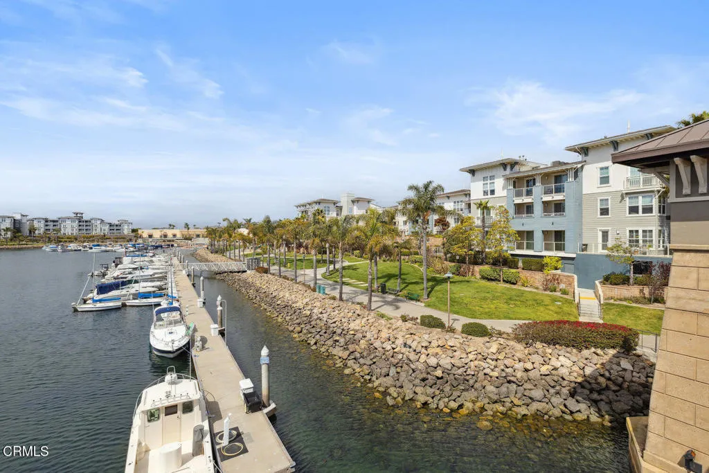 1521 Windshore Way, Oxnard, California 93035 home-pic-31