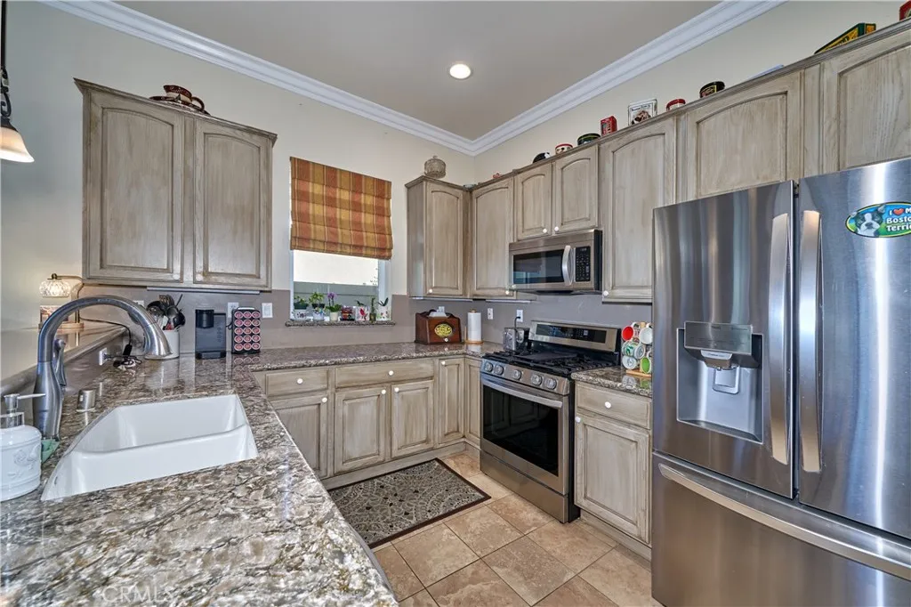 1771 N Forest Oaks, Beaumont, California 92223 home-pic-13