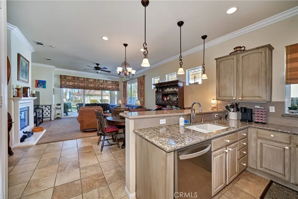 1771 N Forest Oaks, Beaumont, California 92223 home-pic-15
