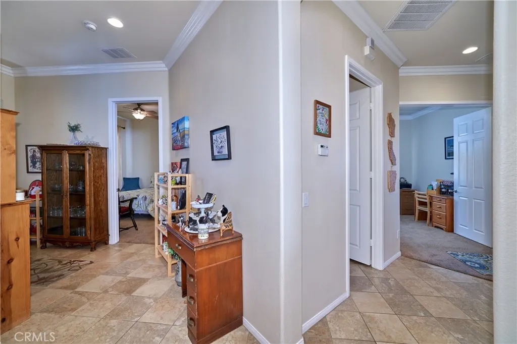 1771 N Forest Oaks, Beaumont, California 92223 home-pic-17