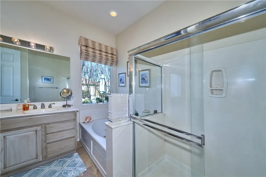 1771 N Forest Oaks, Beaumont, California 92223 home-pic-26