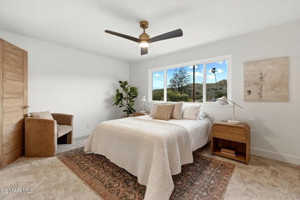 5525 Parkmor Road, Calabasas, California 91302 home-pic-17