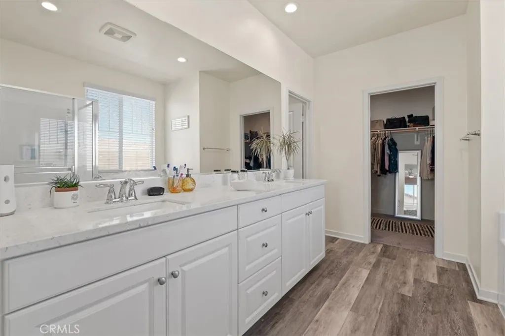 45064 43rd W, Lancaster, California 93536 home-pic-31