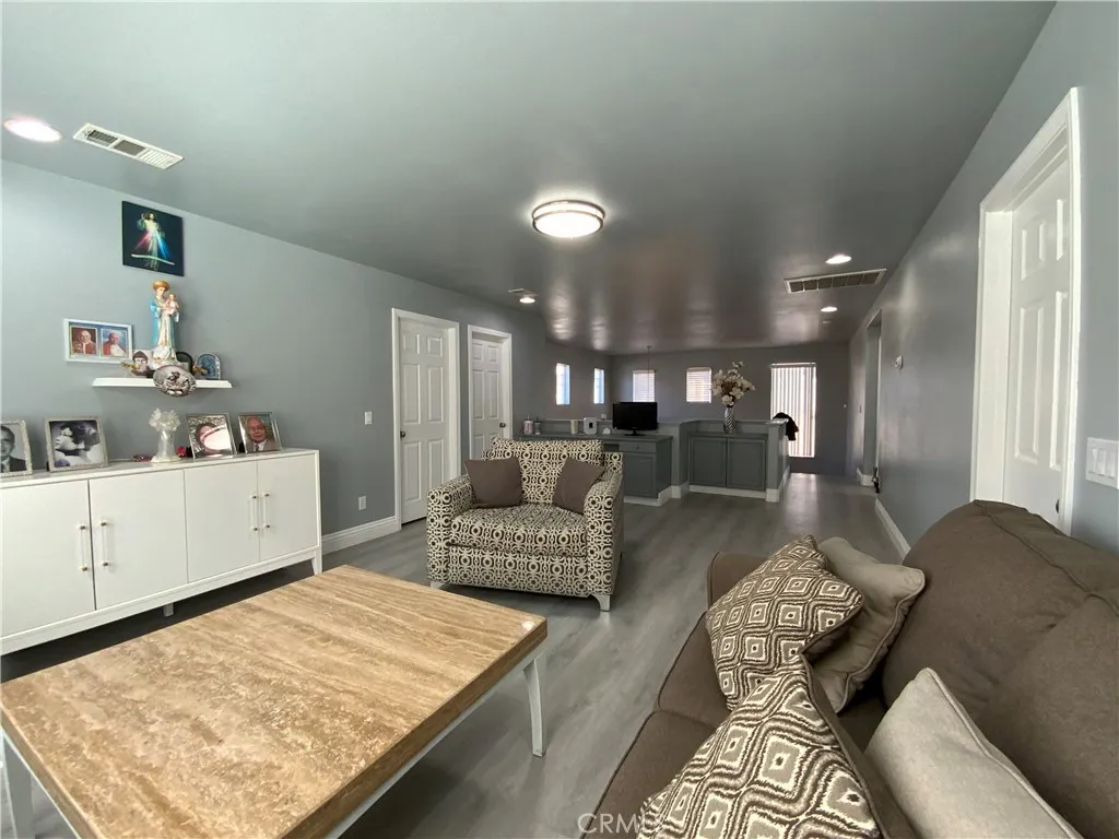 12571 Chimney Rock Drive, Rancho Cucamonga, California 91739 home-pic-25