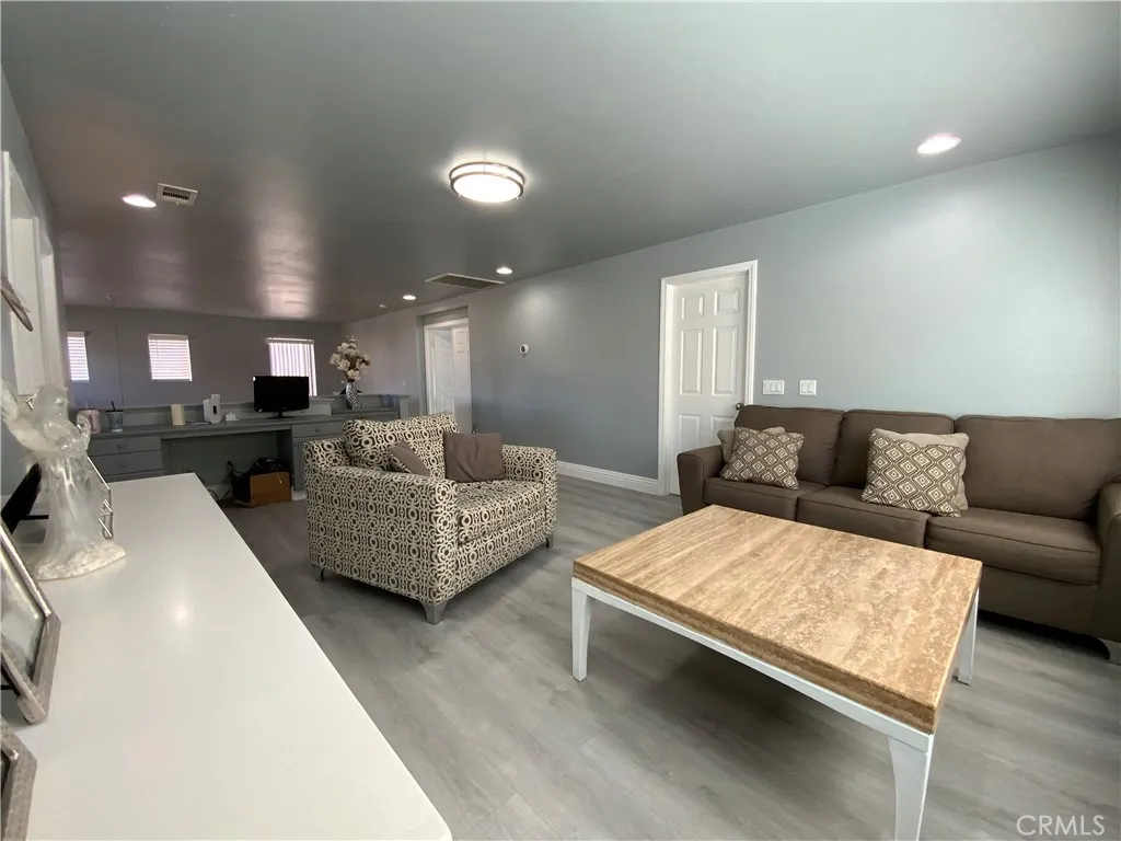 12571 Chimney Rock Drive, Rancho Cucamonga, California 91739 home-pic-26