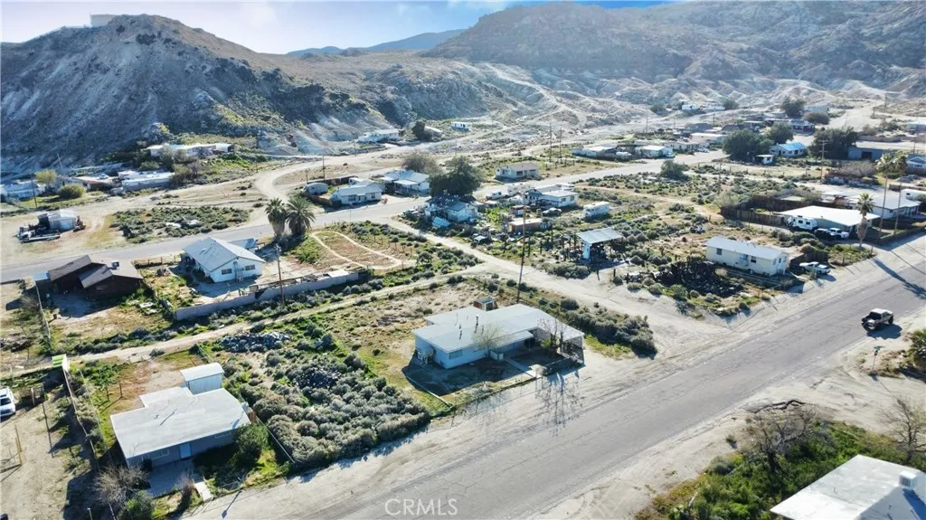 13621 Cedar Street, Trona, California 93562 home-pic-5