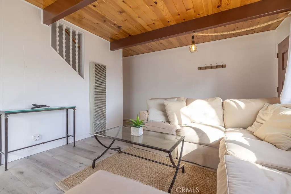 672 Holmes, Sugarloaf, California 92386 home-pic-9