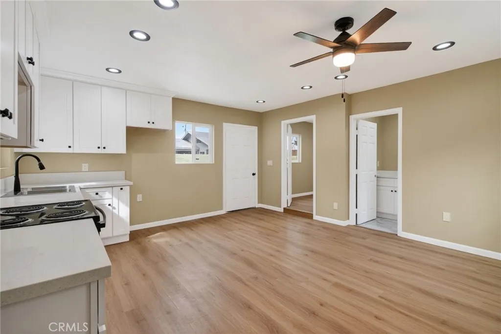 149 E 4th, San Bernardino, California 92410 home-pic-19