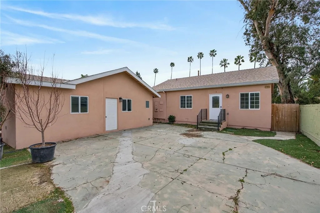 149 E 4th, San Bernardino, California 92410 home-pic-1