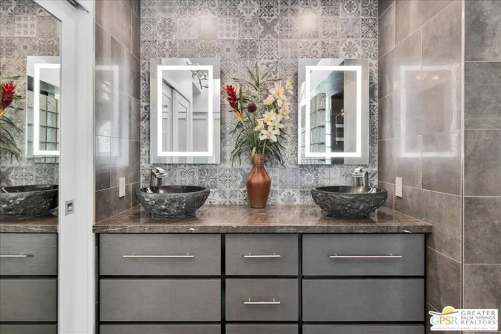 1200 Primer Circle, Palm Springs, California 92262