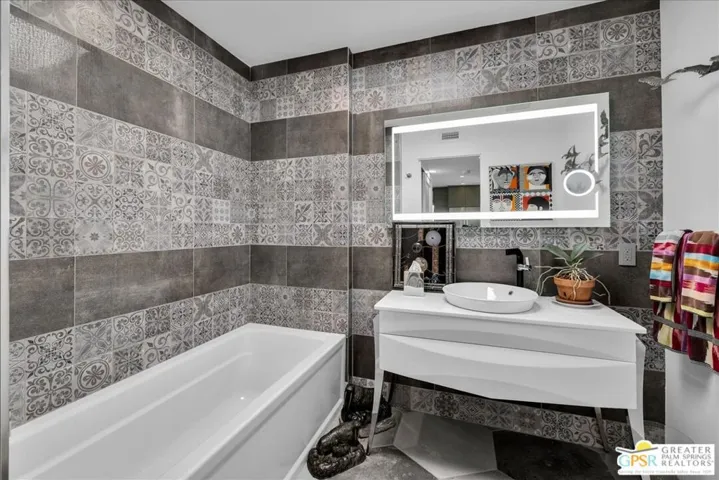 1200 Primer Circle, Palm Springs, California 92262