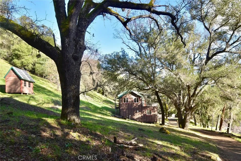 76450 Deer Pass Road, Bradley, California 93426 home-pic-3