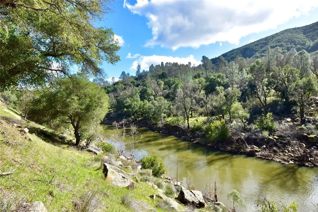 76450 Deer Pass Road, Bradley, California 93426 home-pic-35