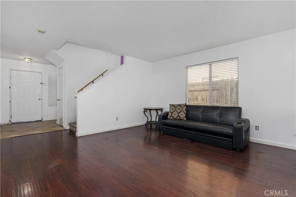 260 Mahogany, San Jacinto, California 92582 home-pic-4