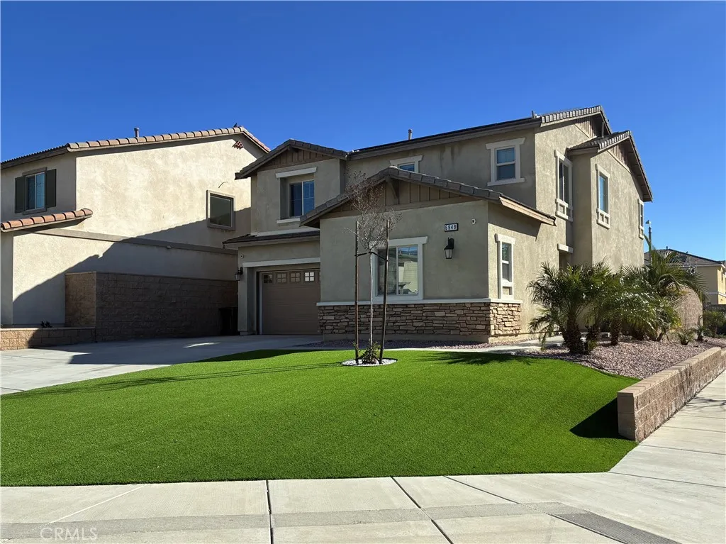 6949 Dewpoint Way, Fontana, California 92336 home-pic-2