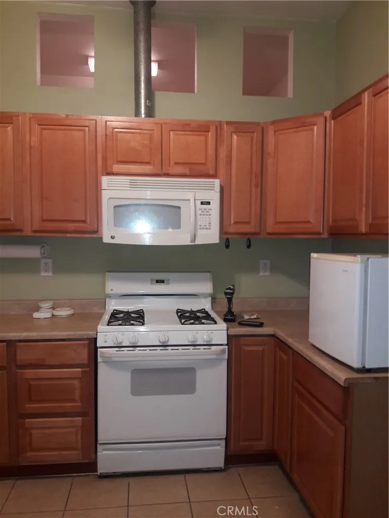 33067 Blackwell, Lake Elsinore, California 92530 home-pic-15