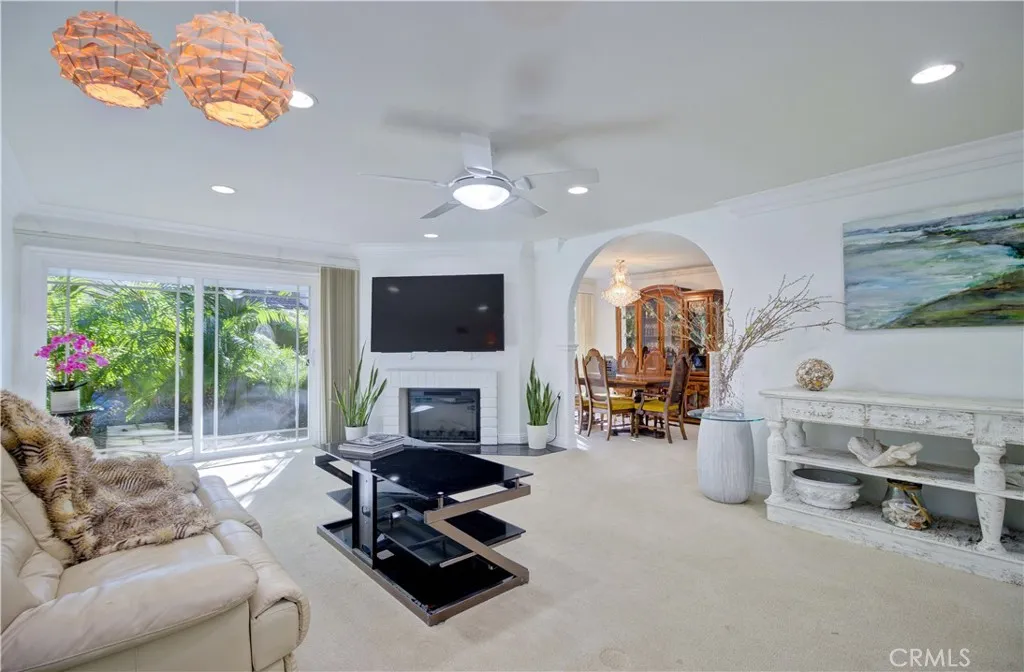 5254 Duenas, Laguna Woods, California 92637 home-pic-12