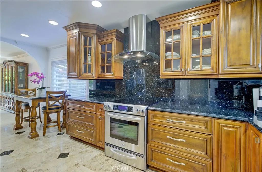 5254 Duenas, Laguna Woods, California 92637 home-pic-17