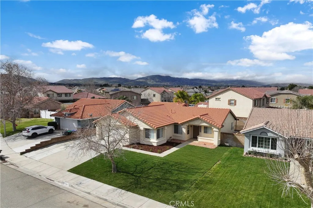 38233 Pelion Court, Palmdale, California 93550 home-pic-41