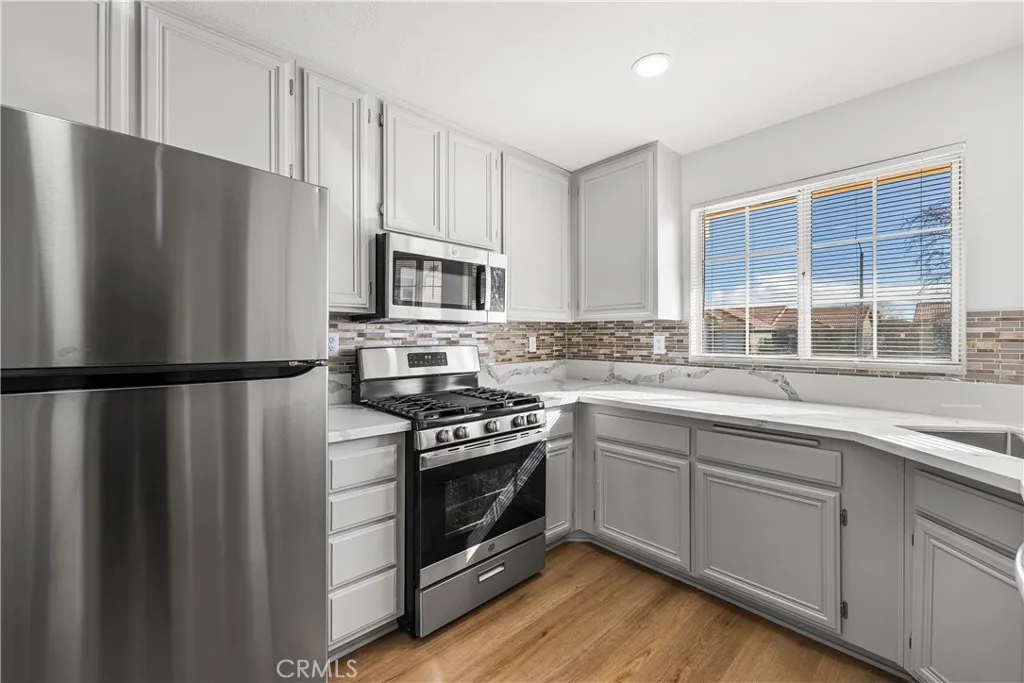 38233 Pelion Court, Palmdale, California 93550 home-pic-20