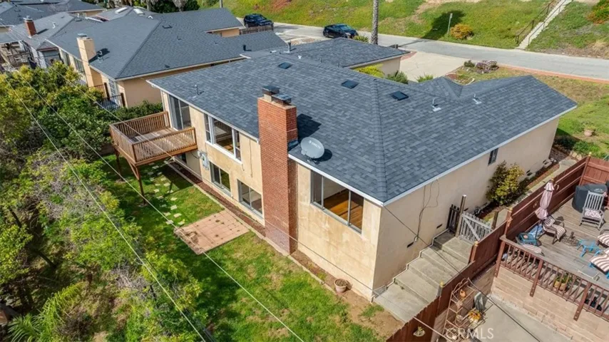 1245 Newport, Arroyo Grande, California 93420