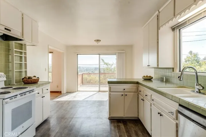 1245 Newport, Arroyo Grande, California 93420