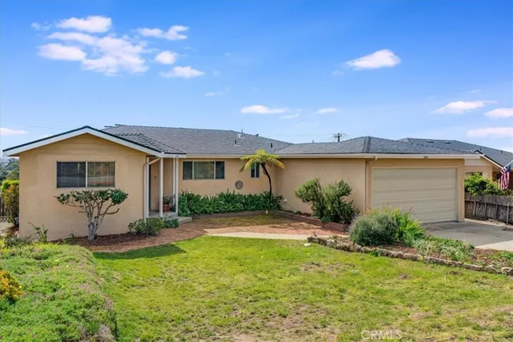 1245 Newport, Arroyo Grande, California 93420