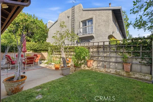 2047 Windsor, Duarte, California 91010 home-pic-36