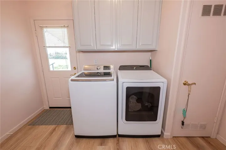 Cabinets & west side entrance