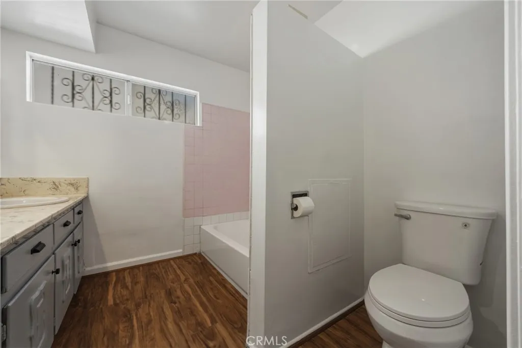 12029 Belhaven Street, Los Angeles, California 90059 home-pic-25