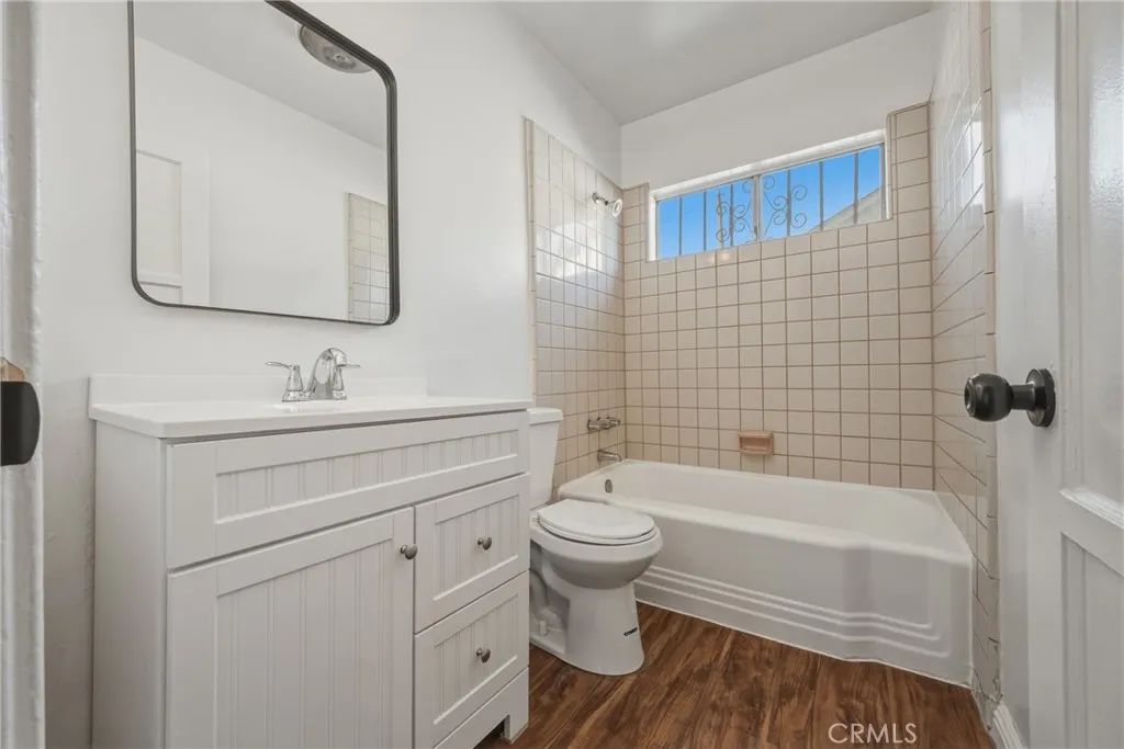 12029 Belhaven Street, Los Angeles, California 90059 home-pic-32