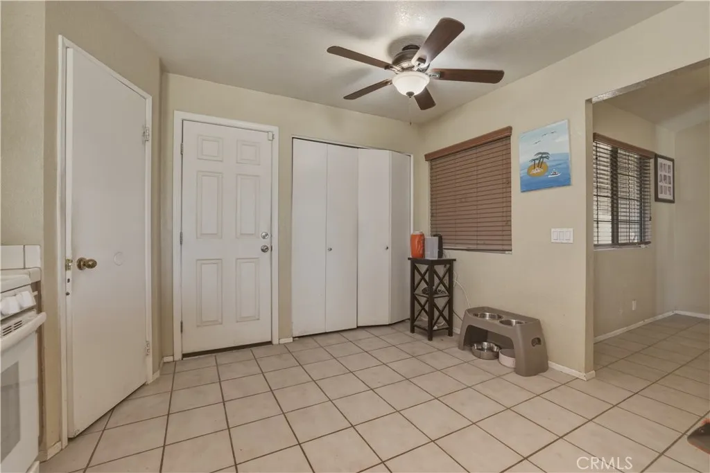 46482 Jasmine, Indio, California 92201 home-pic-12