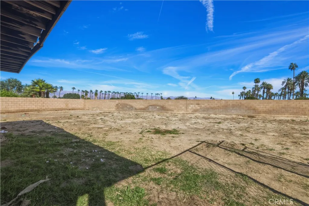 46482 Jasmine, Indio, California 92201 home-pic-27