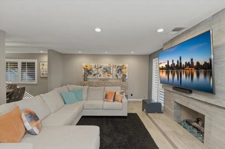 45-Living Room